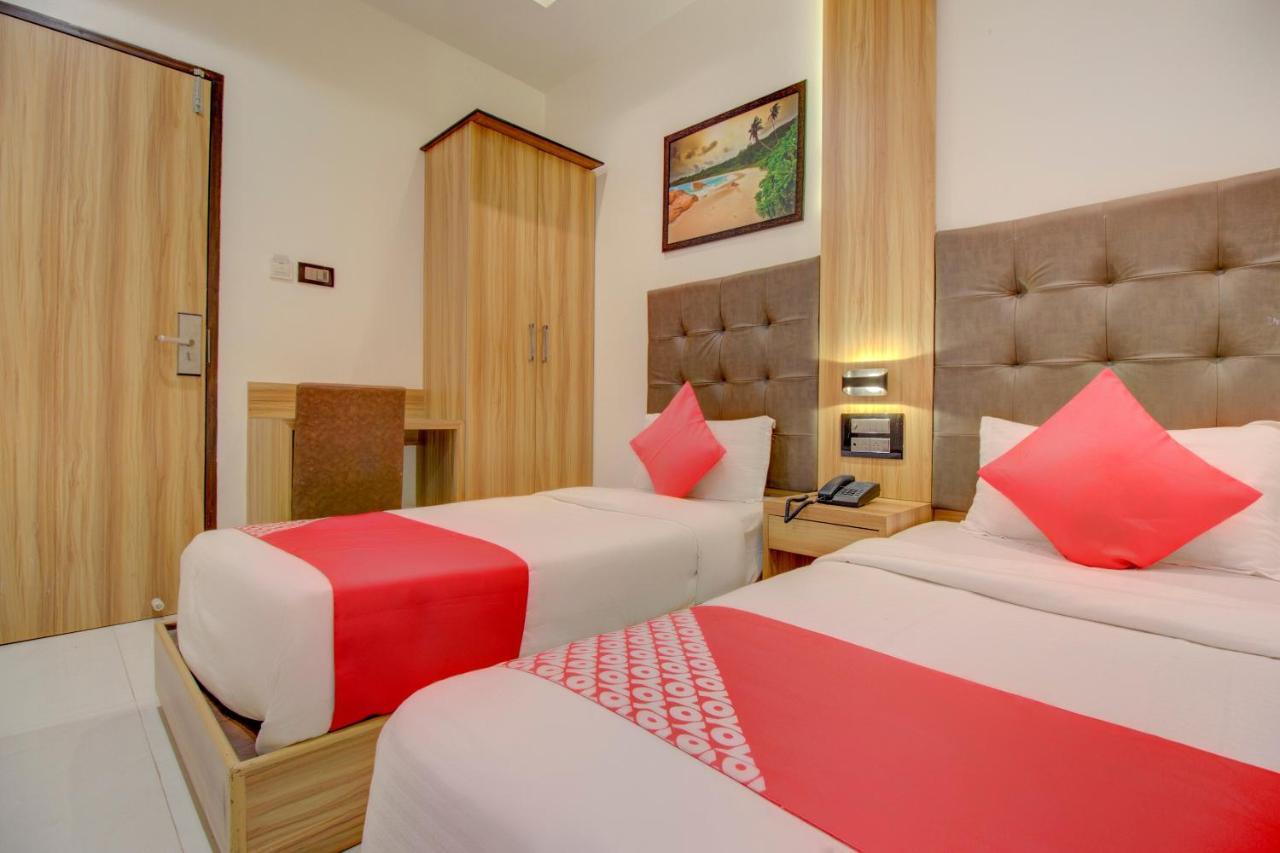 Oyo 76180 Meriton Hotel Mumbai