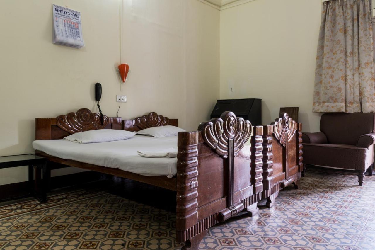 Bed & Breakfast Bentleys Hotel Mumbai