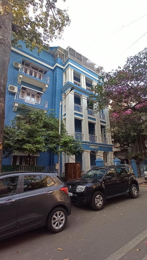 Bentleys Hotel Mumbai