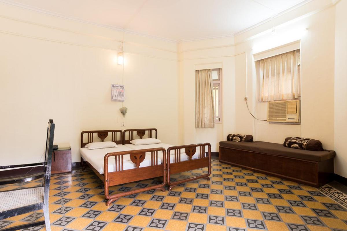 Bentleys Hotel 3*