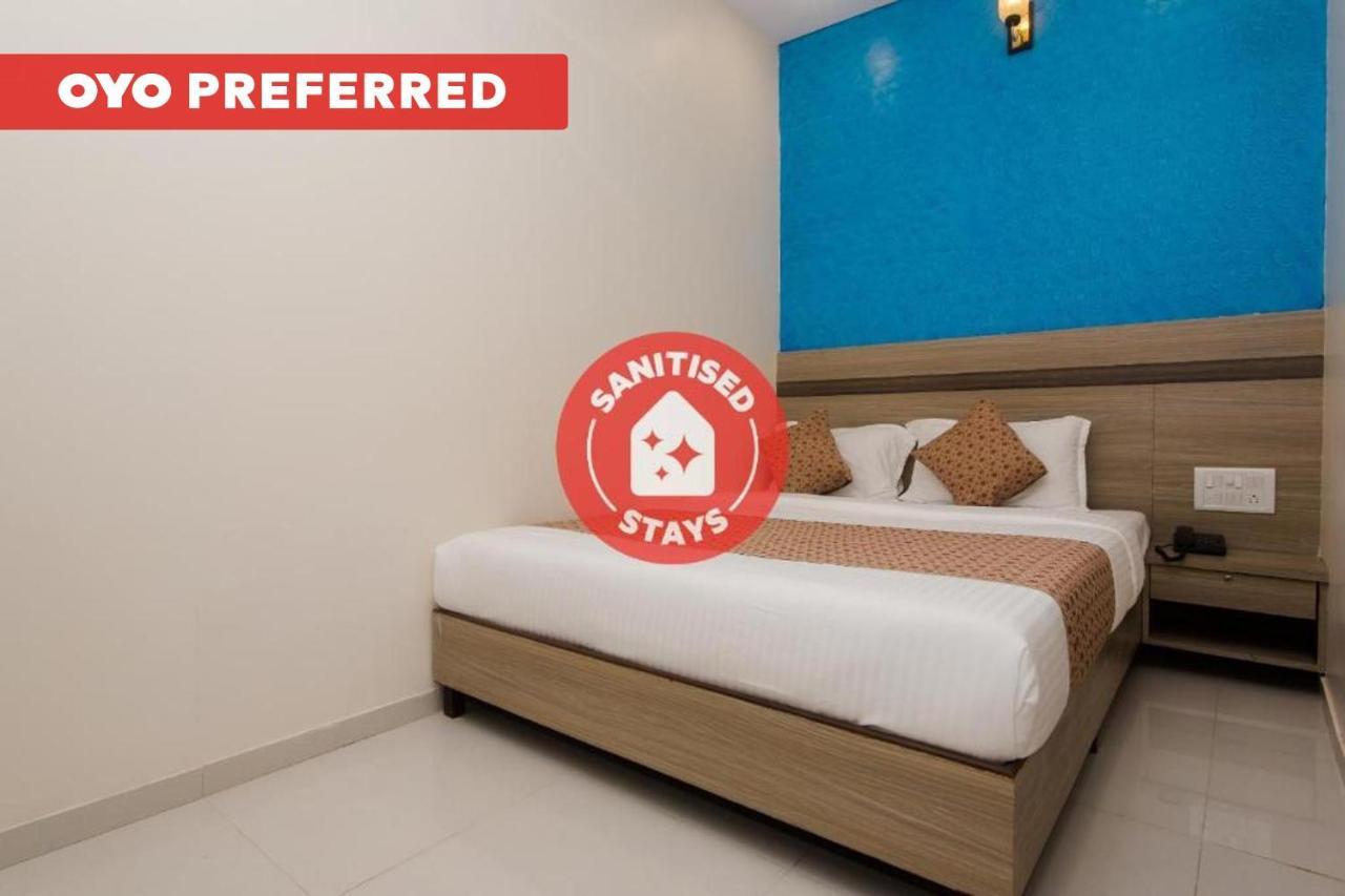 Oyo 14056 Golden Arch Hotel Mumbai