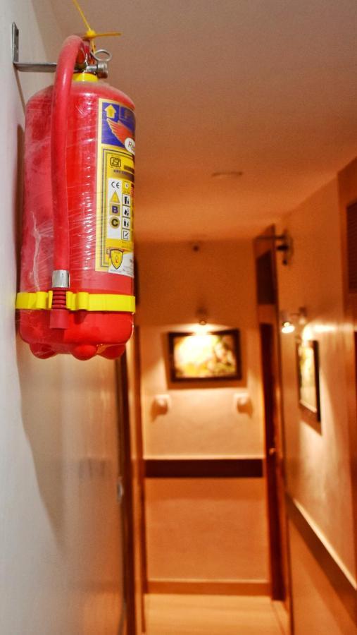 Hotel Gateway Suites Mumbai
