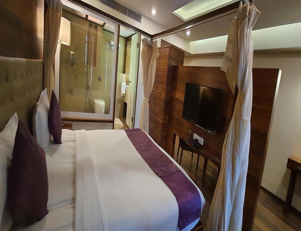 Metropolis Hotel Mumbai
