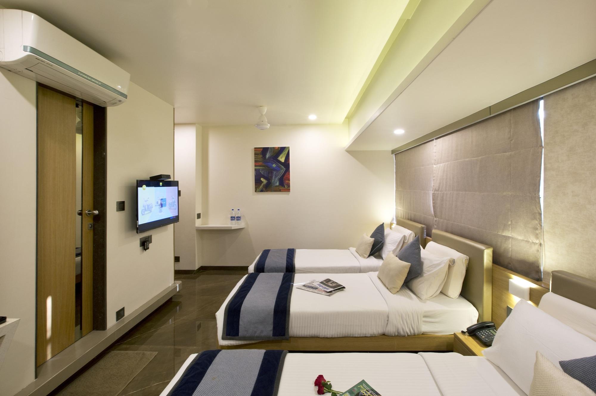 Planet Residency 3*