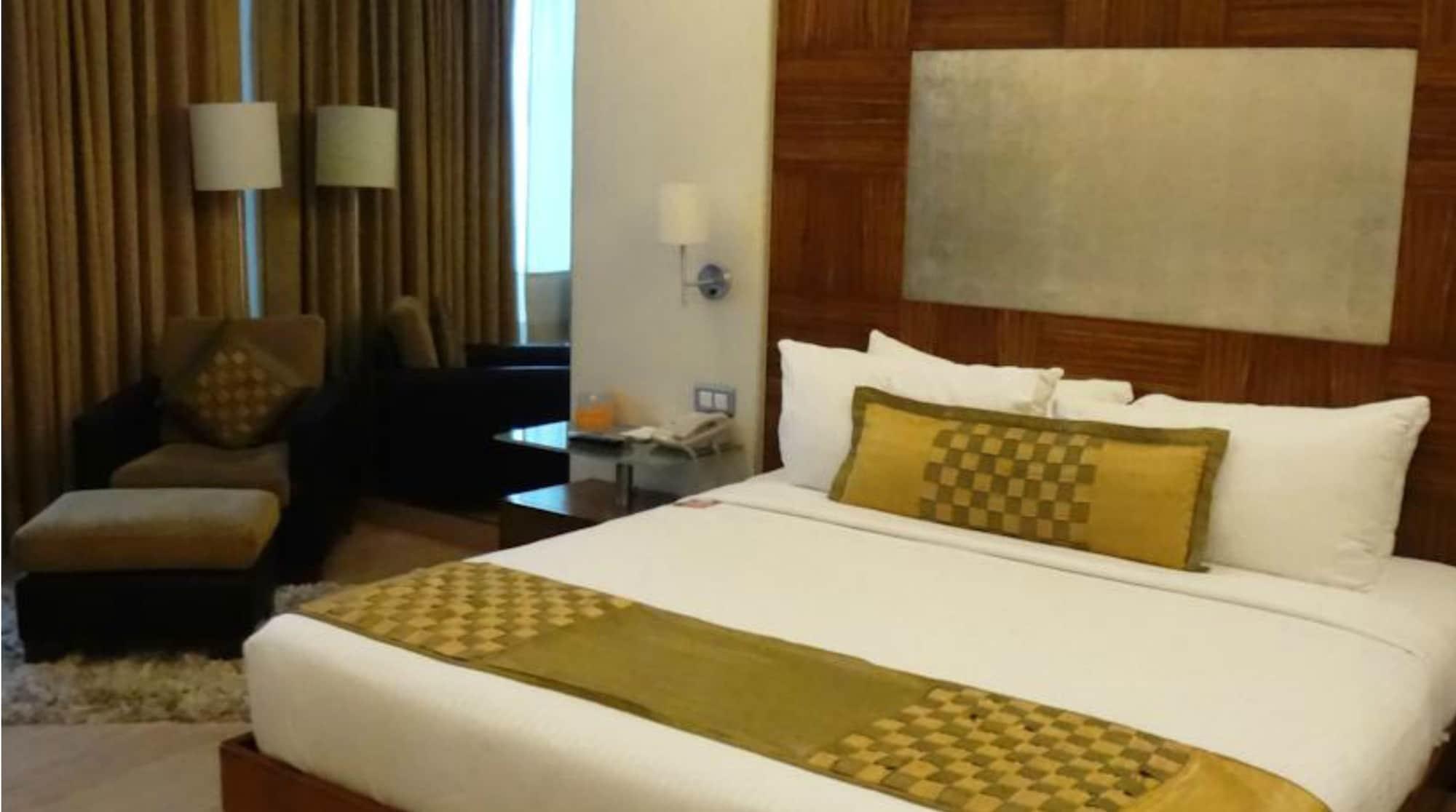 Mirage Hotel, International Airport 4* Mumbai