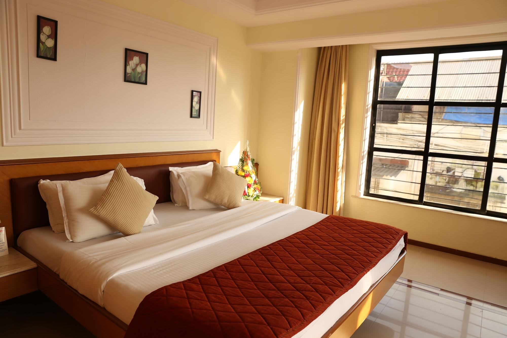 Godwin - Colaba Hotel