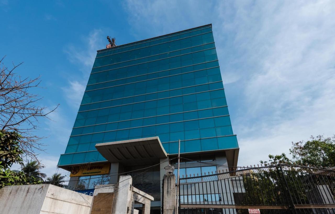 Hotel Capital O4482 Ascot International