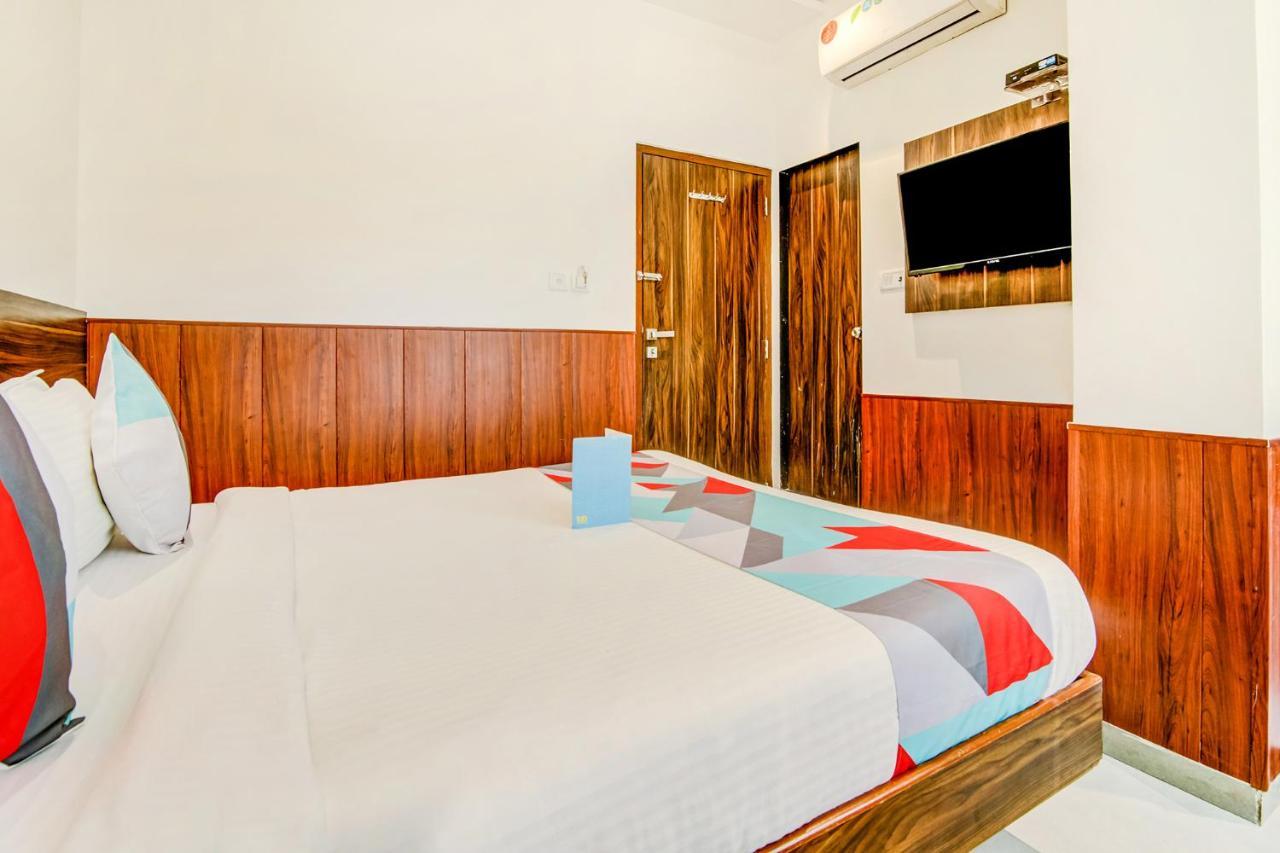 Fabexpress Terminus Square 3* Mumbai