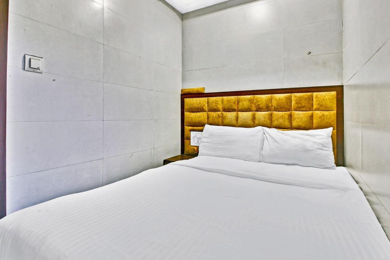 Hotel Oyo Avenue Residency Mumbai