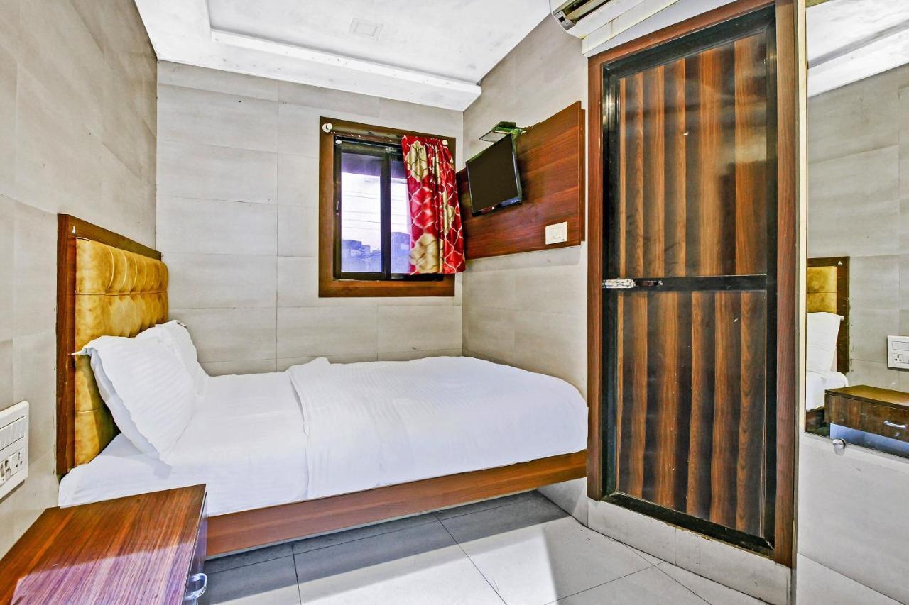 Hotel Oyo Avenue Residency 3*
