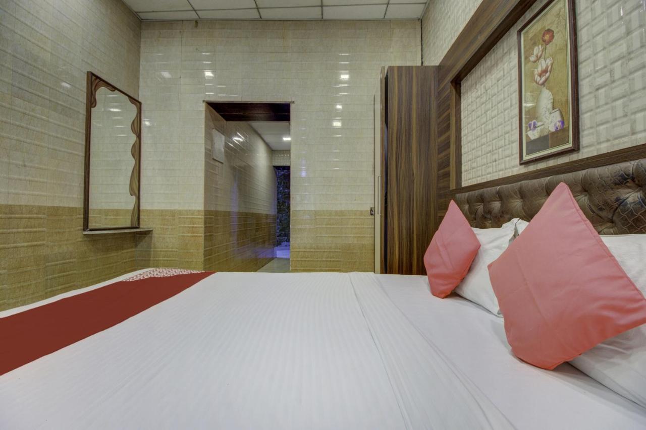 Hotel Oyo 74879 Imperial Palace Mumbai