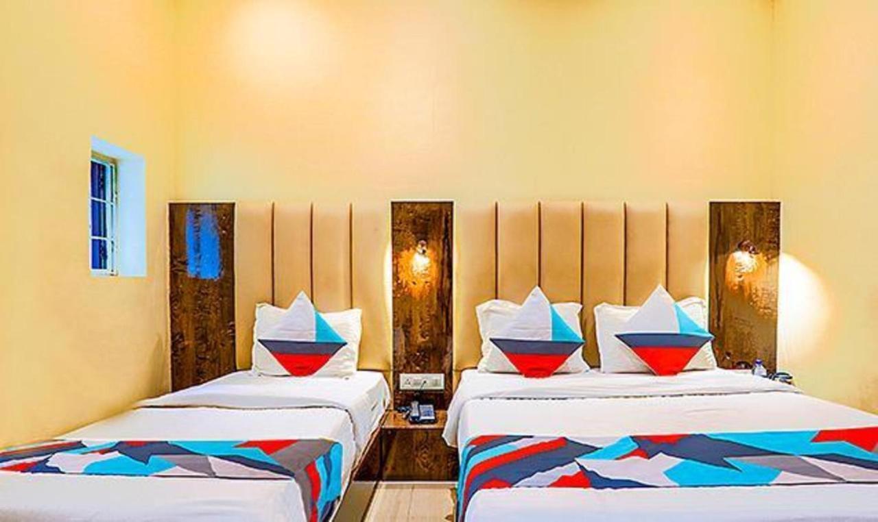 Fabexpress Gateway - 700m From Gateway Of India Hotel