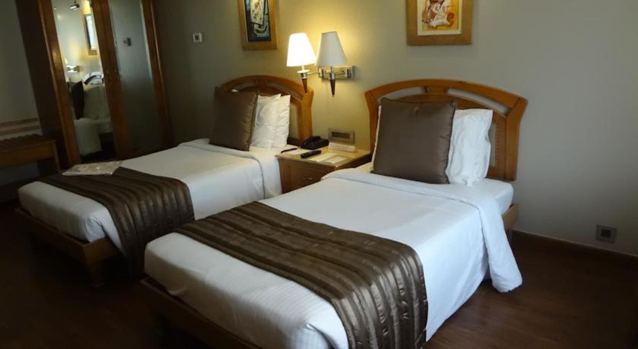Sun-n-sand Juhu Hotel Mumbai