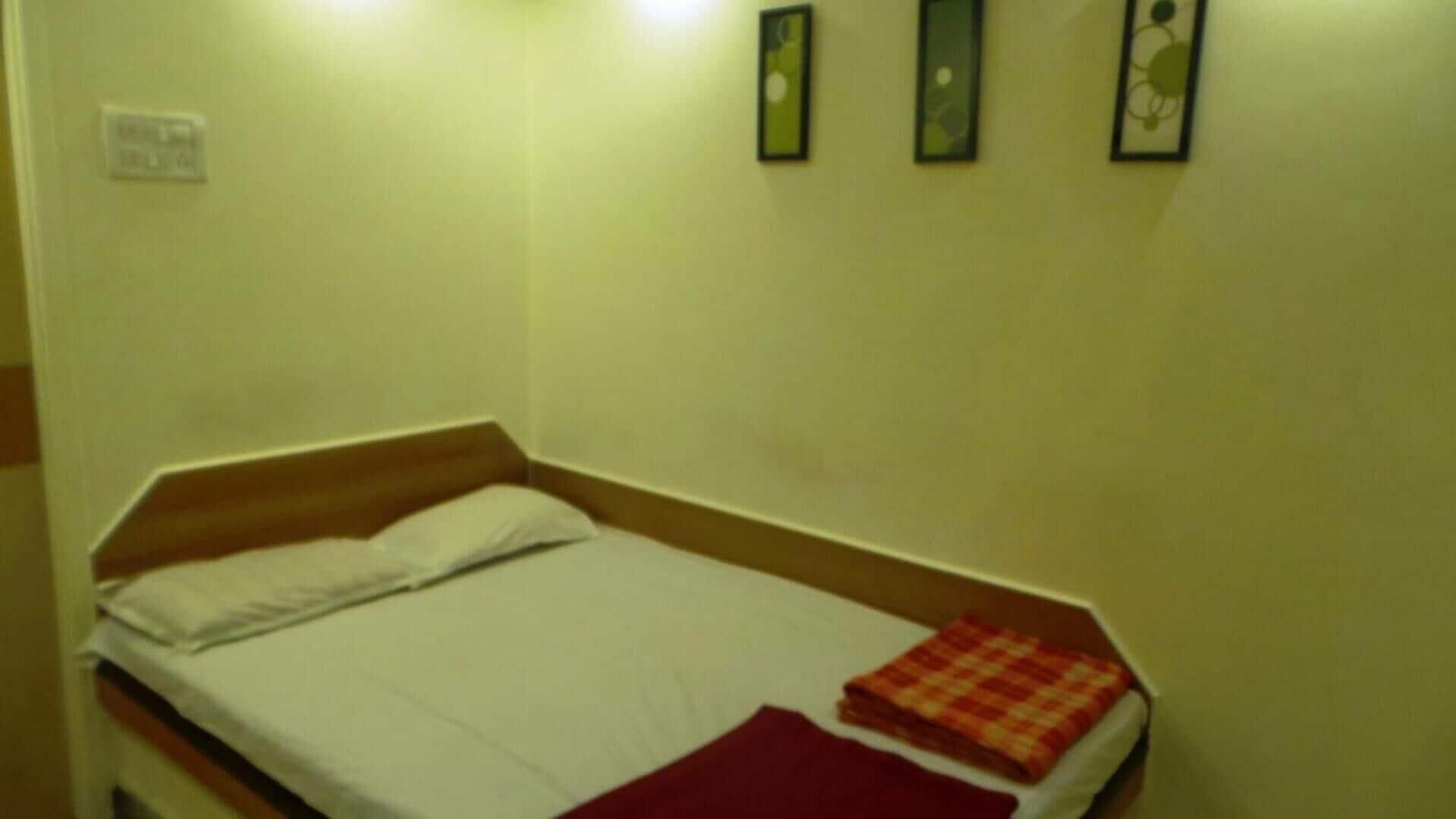 Hotel Super Oyo Dreamland