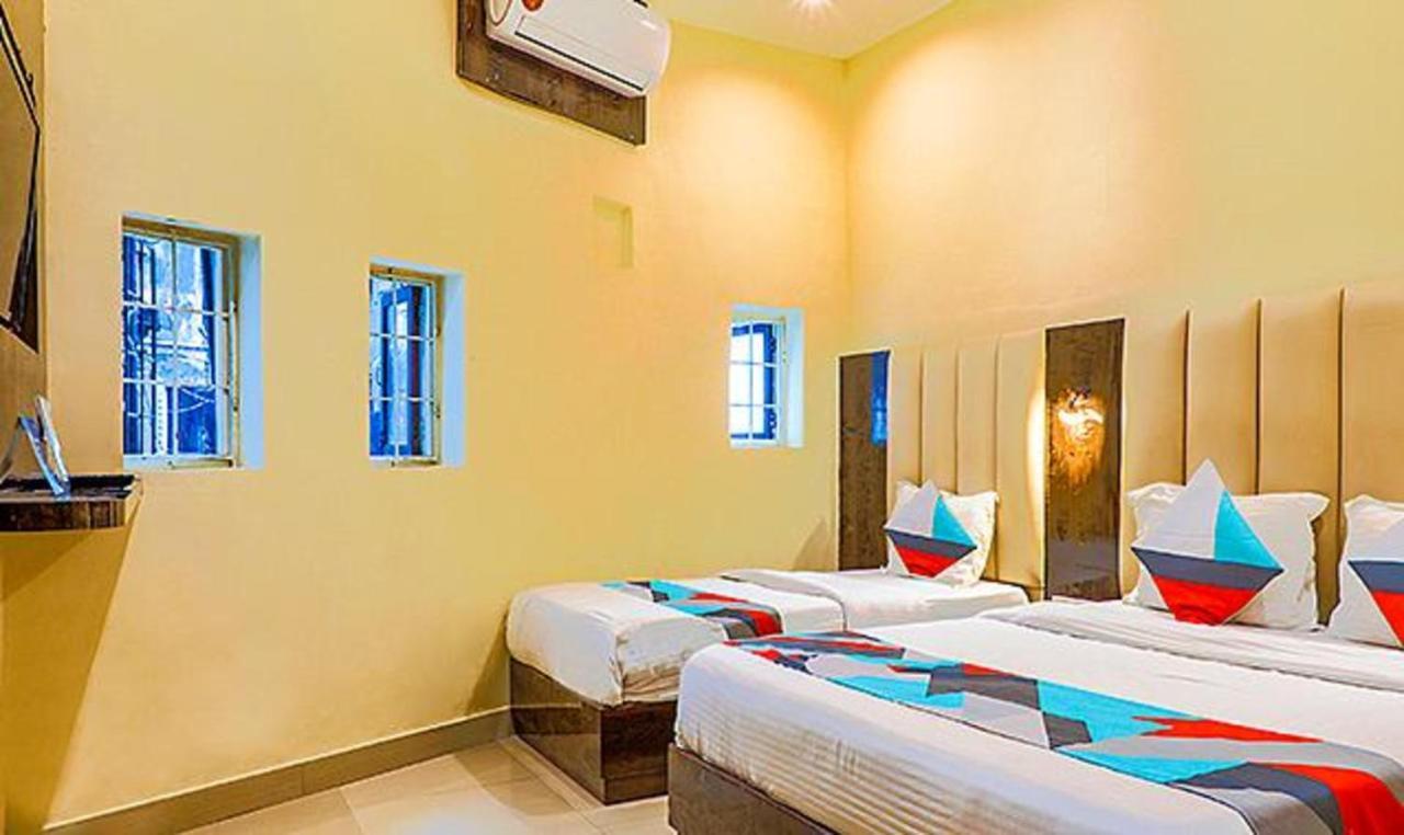 Hotel Fabexpress Gateway - 700m From Gateway Of India