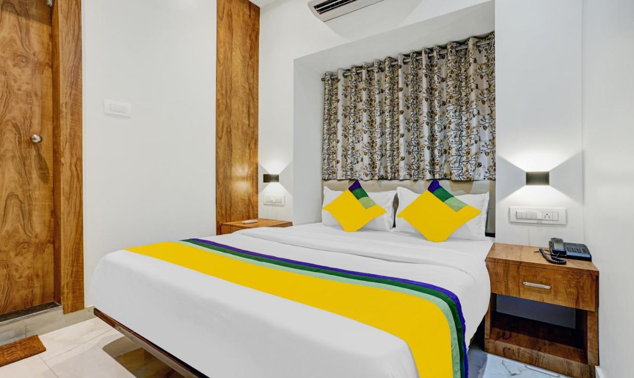 Hotel Itsy Heraa International