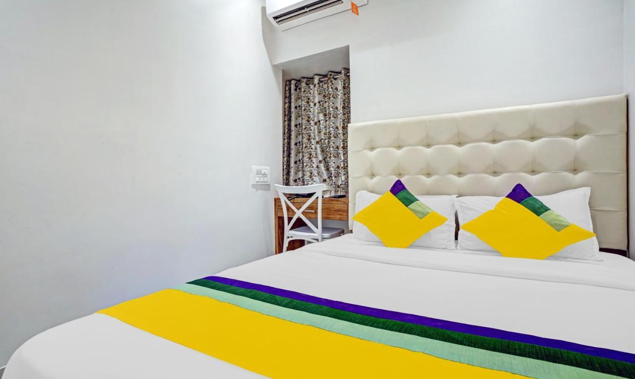 Itsy Heraa International Hotel Mumbai