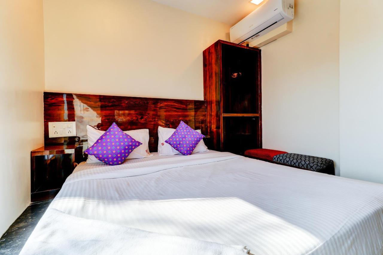 Prime Inn, Andheri West - Near International Airport Hotel Mumbai