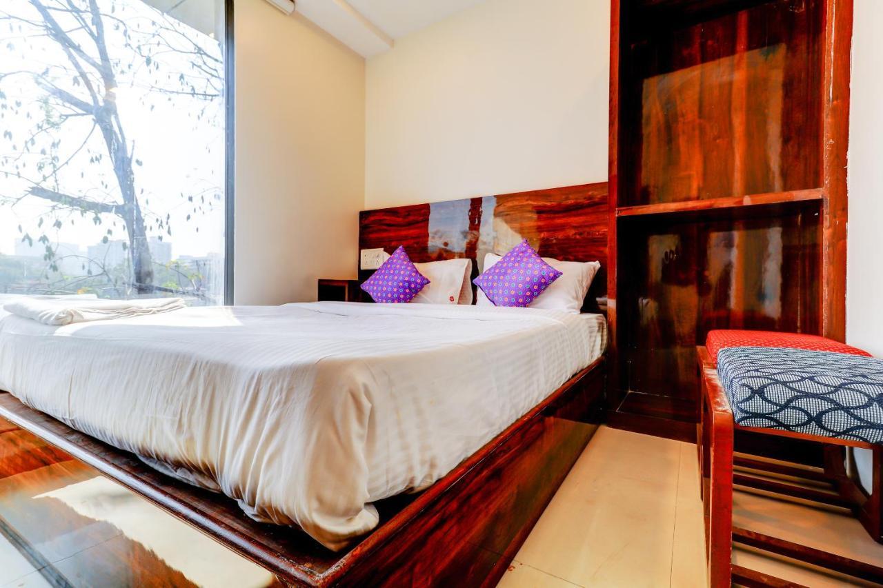 Hotel Prime Inn, Andheri West - Near International Airport 3*