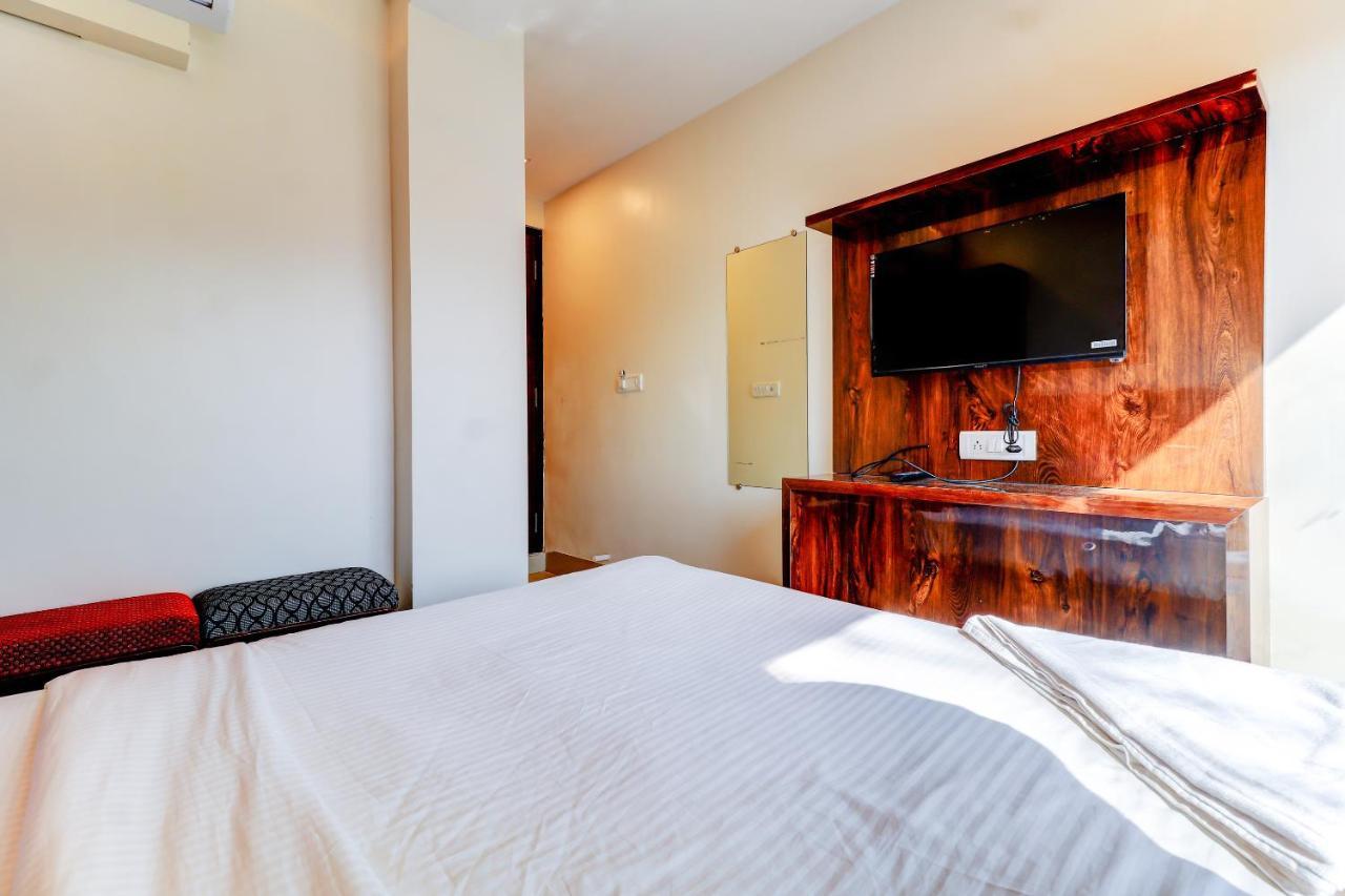 Hotel Prime Inn, Andheri West - Near International Airport 3*