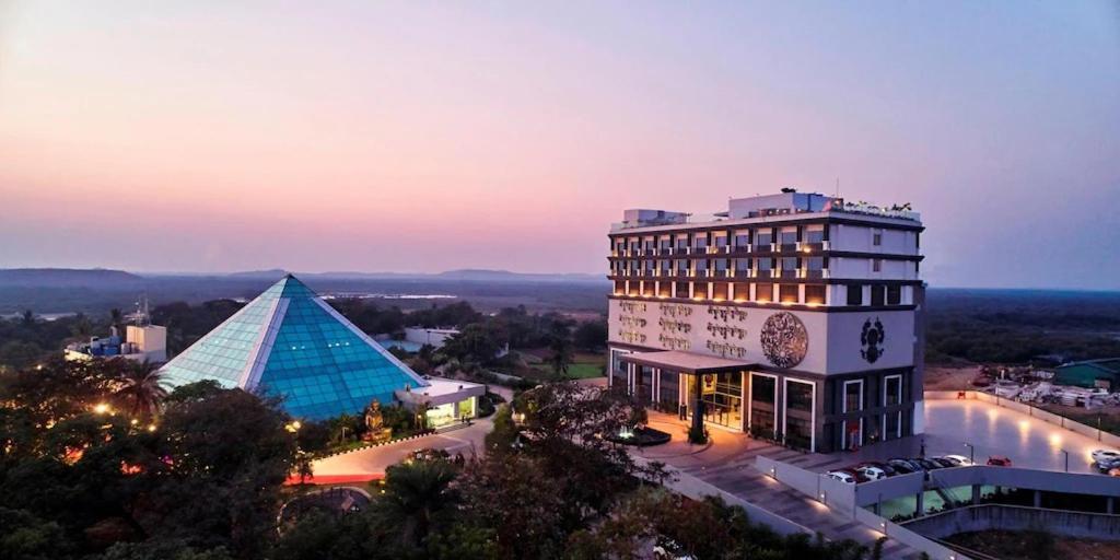 Muza Hotels At Eskay Resorts *
