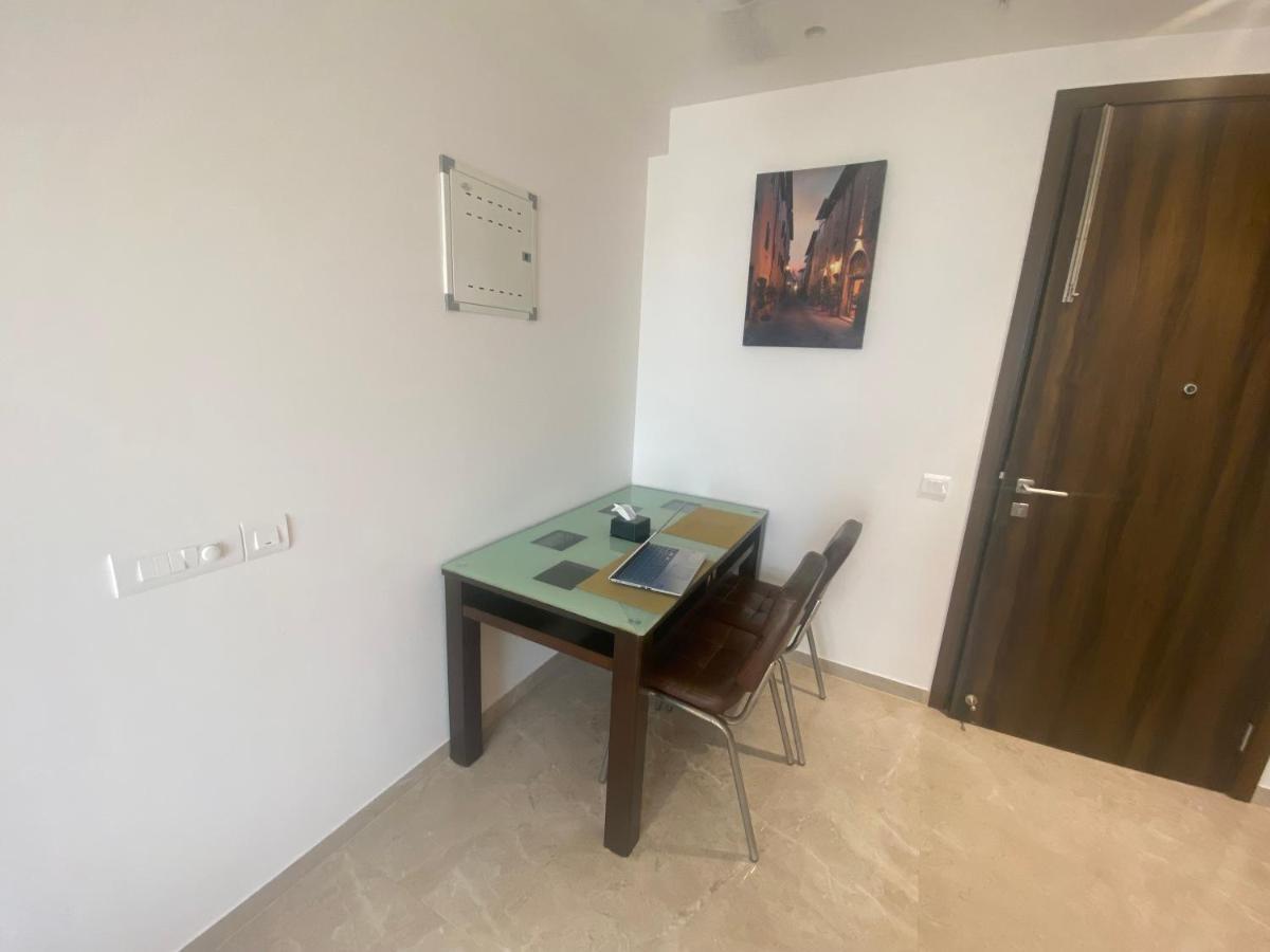 Apartment Maxxvalue Hiranandani Powai - Rh5 *