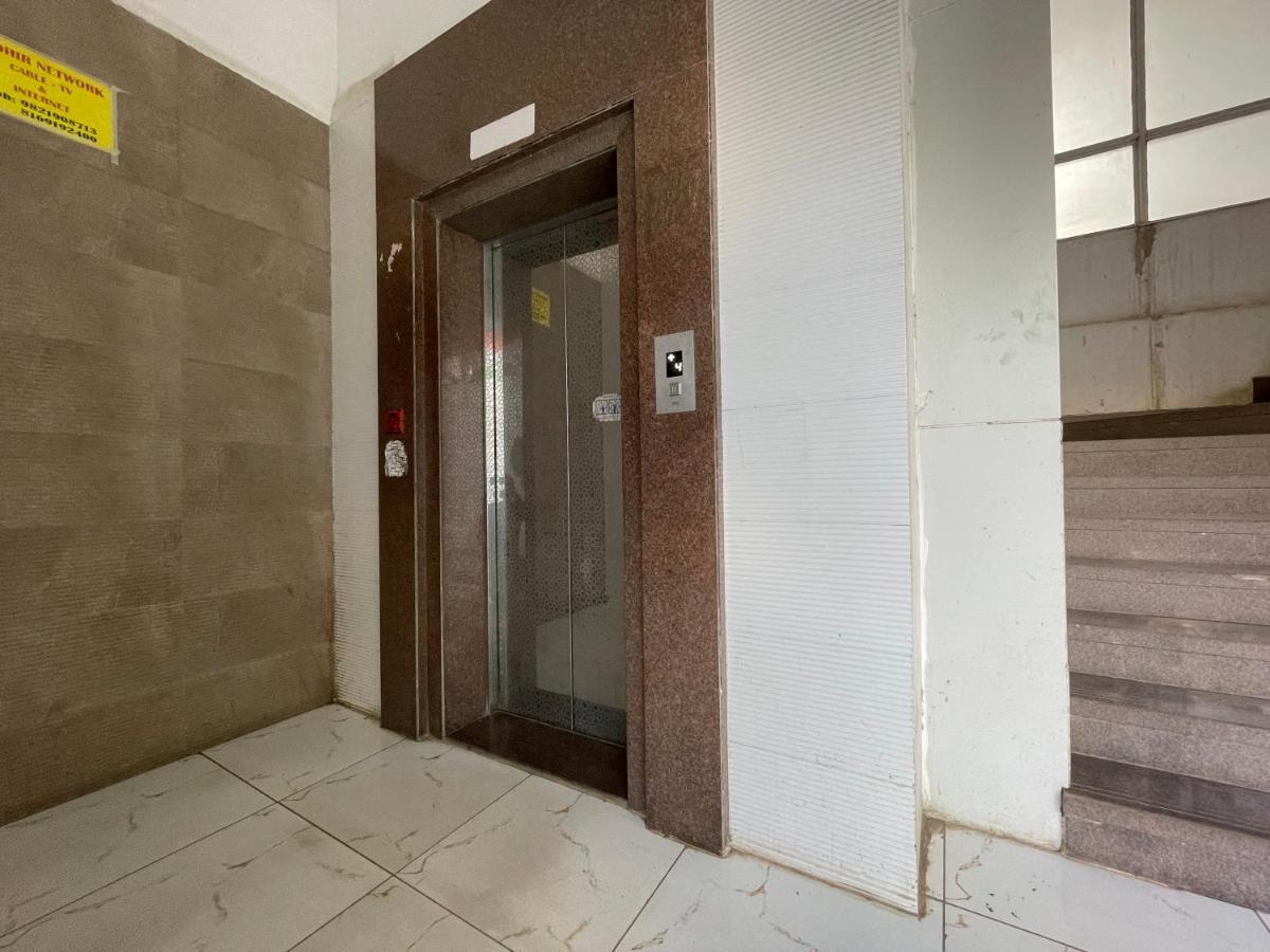 Osi Bandra West Mumbai