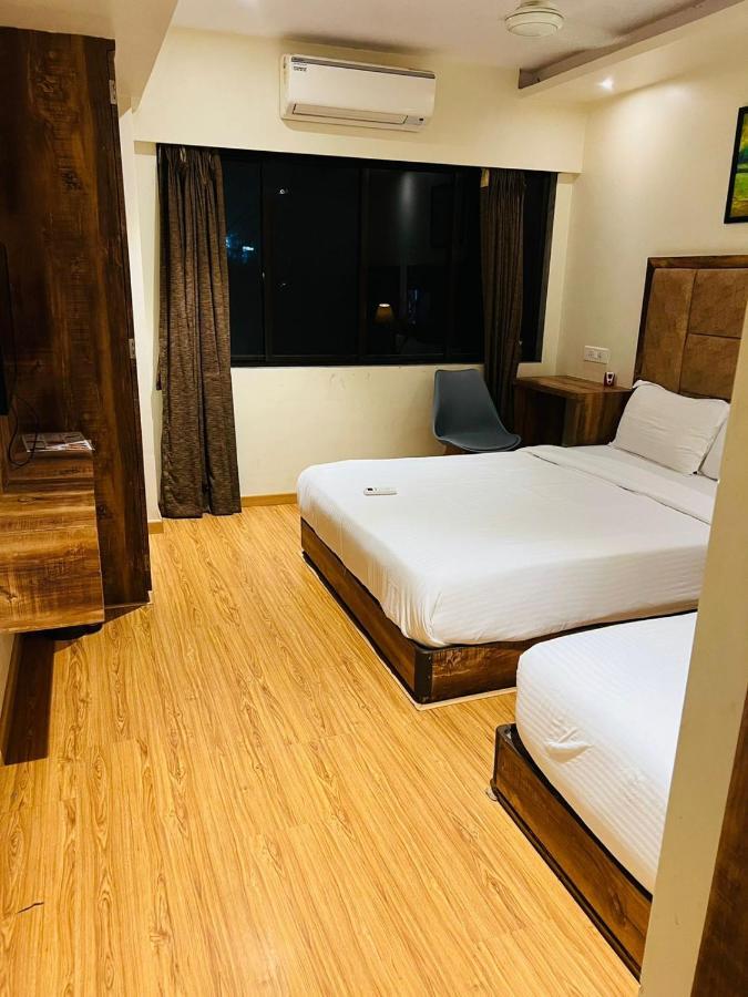 Byaris International By Bizzgrow Hotel
