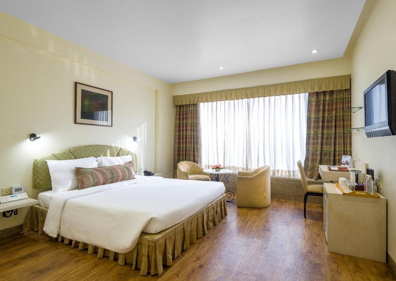 Maxx Value - Kohinoor Continental Hotel 4*