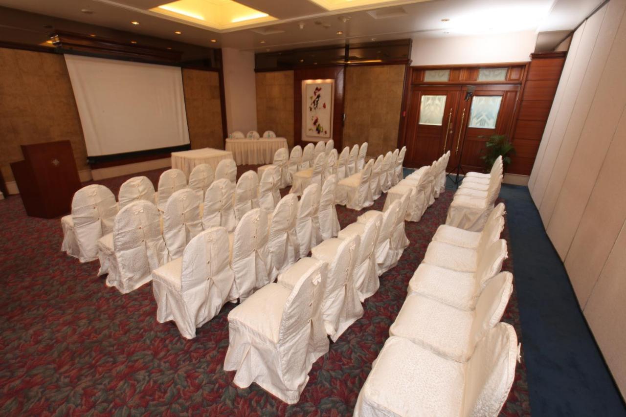 Hotel Maxx Value - Kohinoor Continental 4*