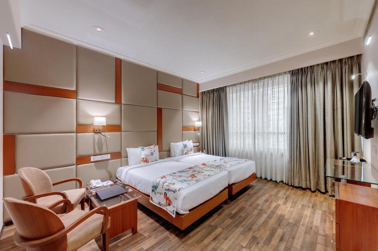Adiva Residency Beacon, Grant Road, Hotel