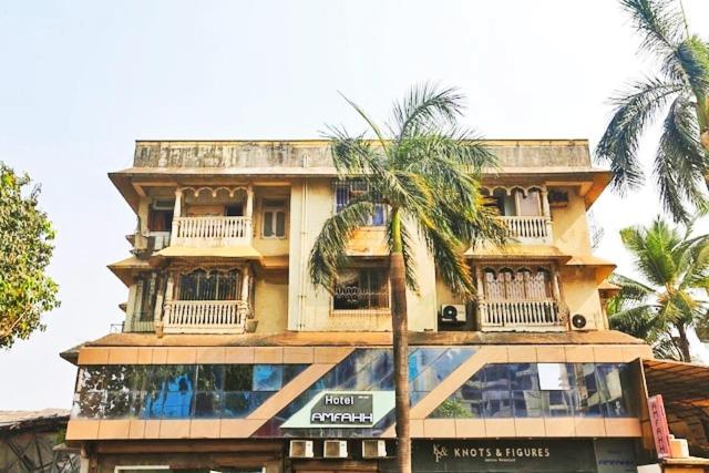 Amfahh - Andheri West Railway Station Hotel