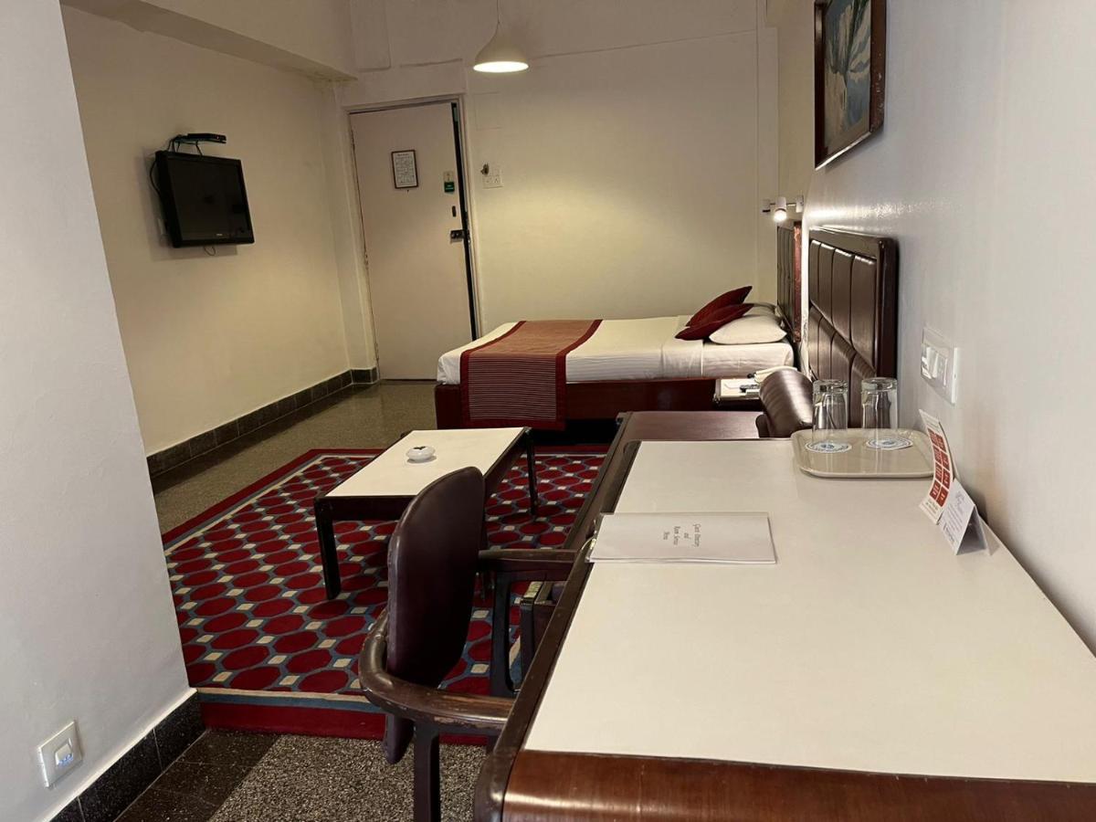 West End Hotel 4*