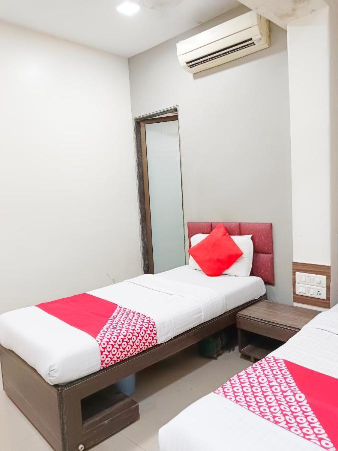 Amfahh - Andheri West Railway Station Hotel Mumbai