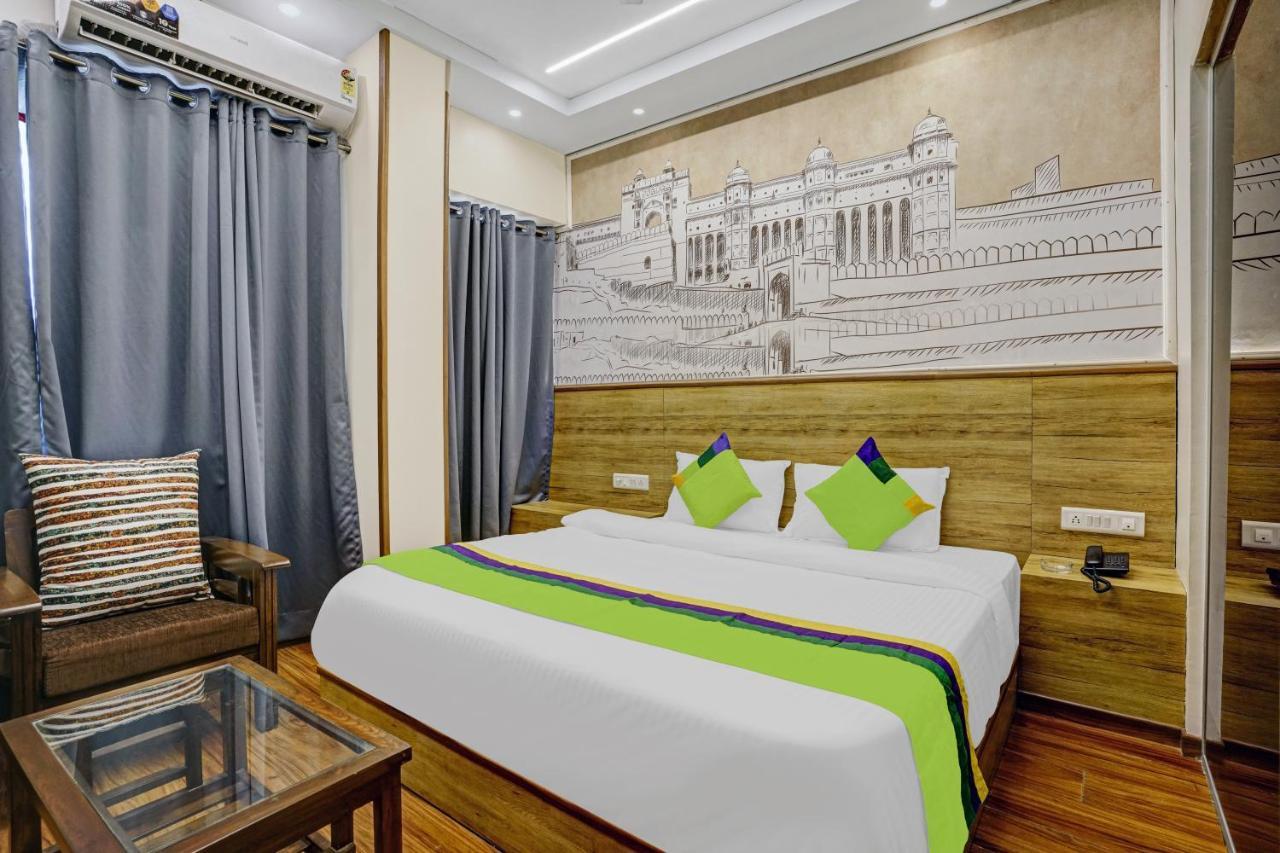 Treebo Trend Freedom Star, Vile Parle Hotel Mumbai