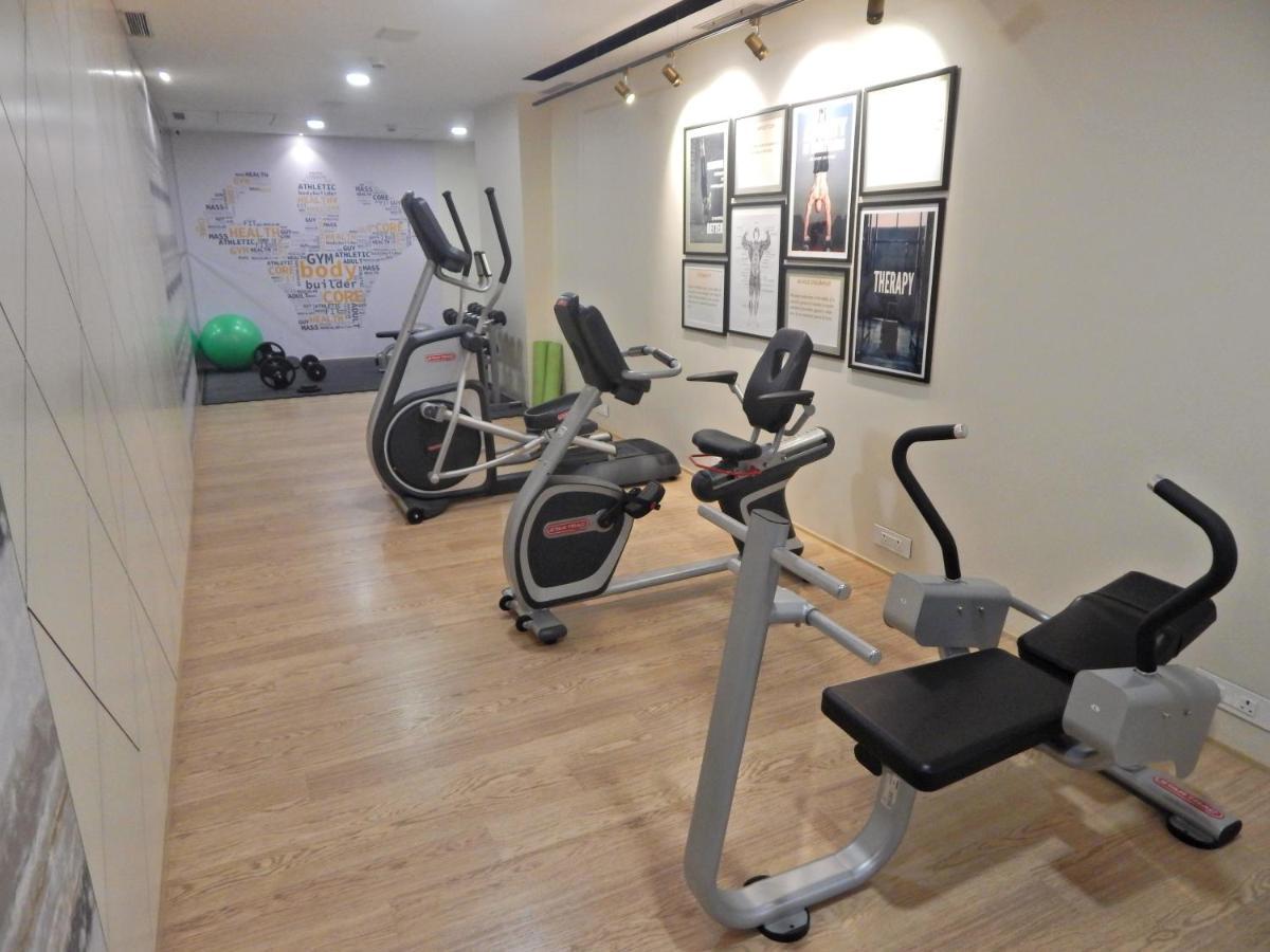 Hotel Mirage Hotel, International Airport 4*