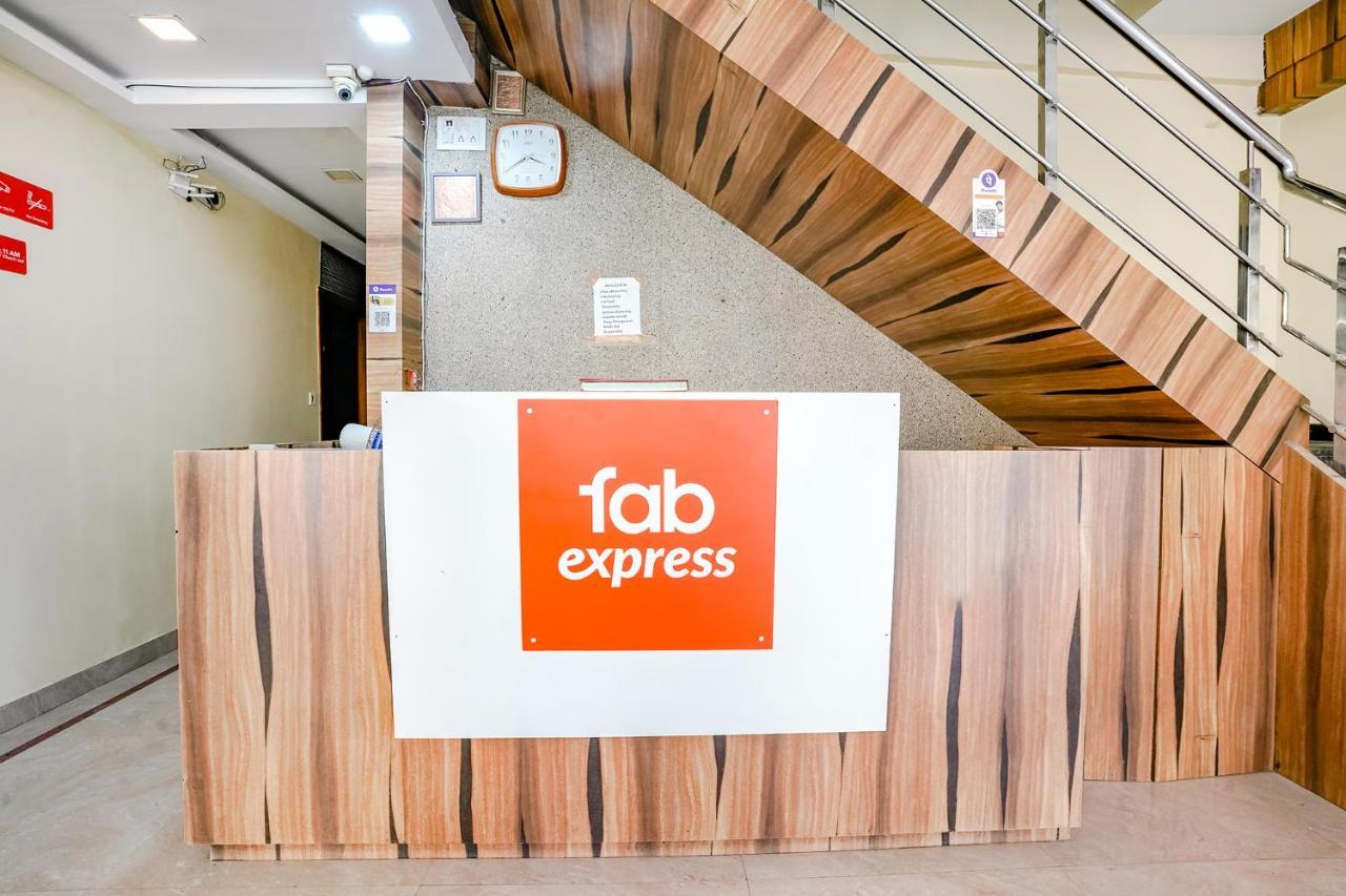 Fabexpress Elite 59 Bed & Breakfast Mumbai