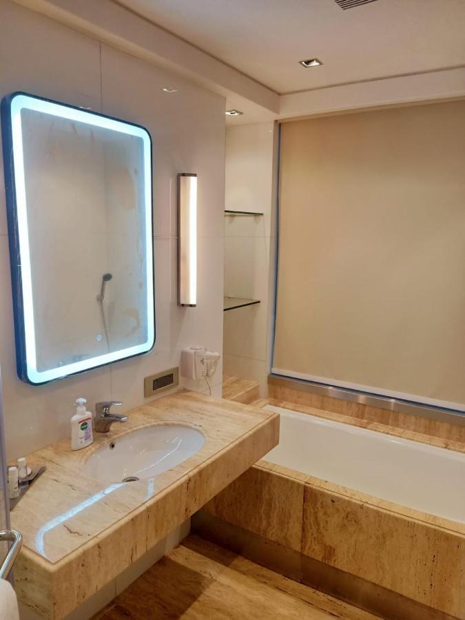 Hotel Mirage Hotel, International Airport Mumbai