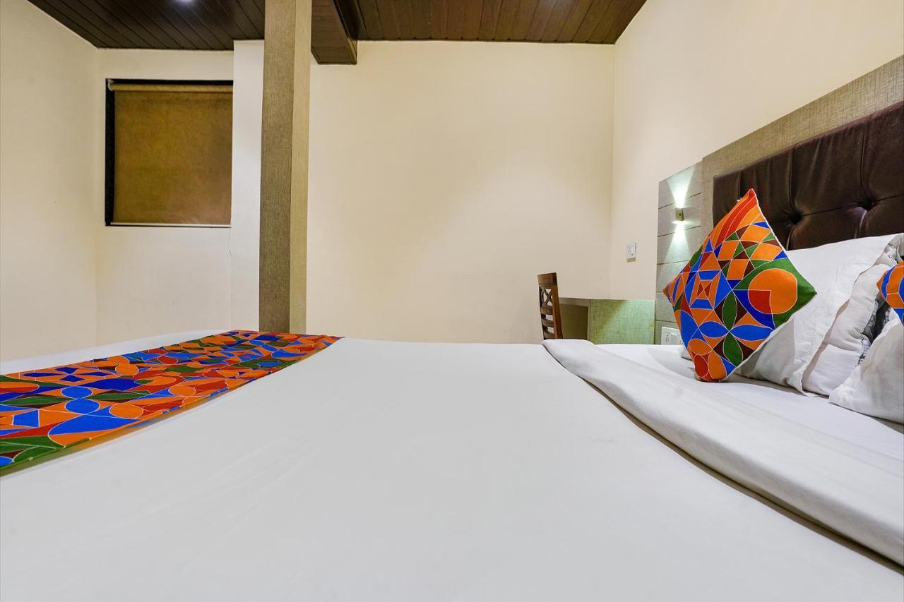 Fabhotel New Prince Palace Mumbai