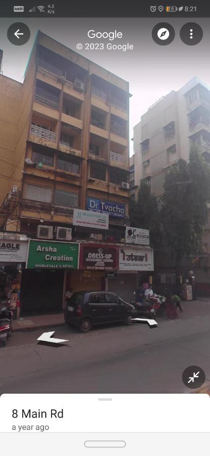 Ganesh, Near Kokilaben Dhirubhai Ambani Hospital Guest house