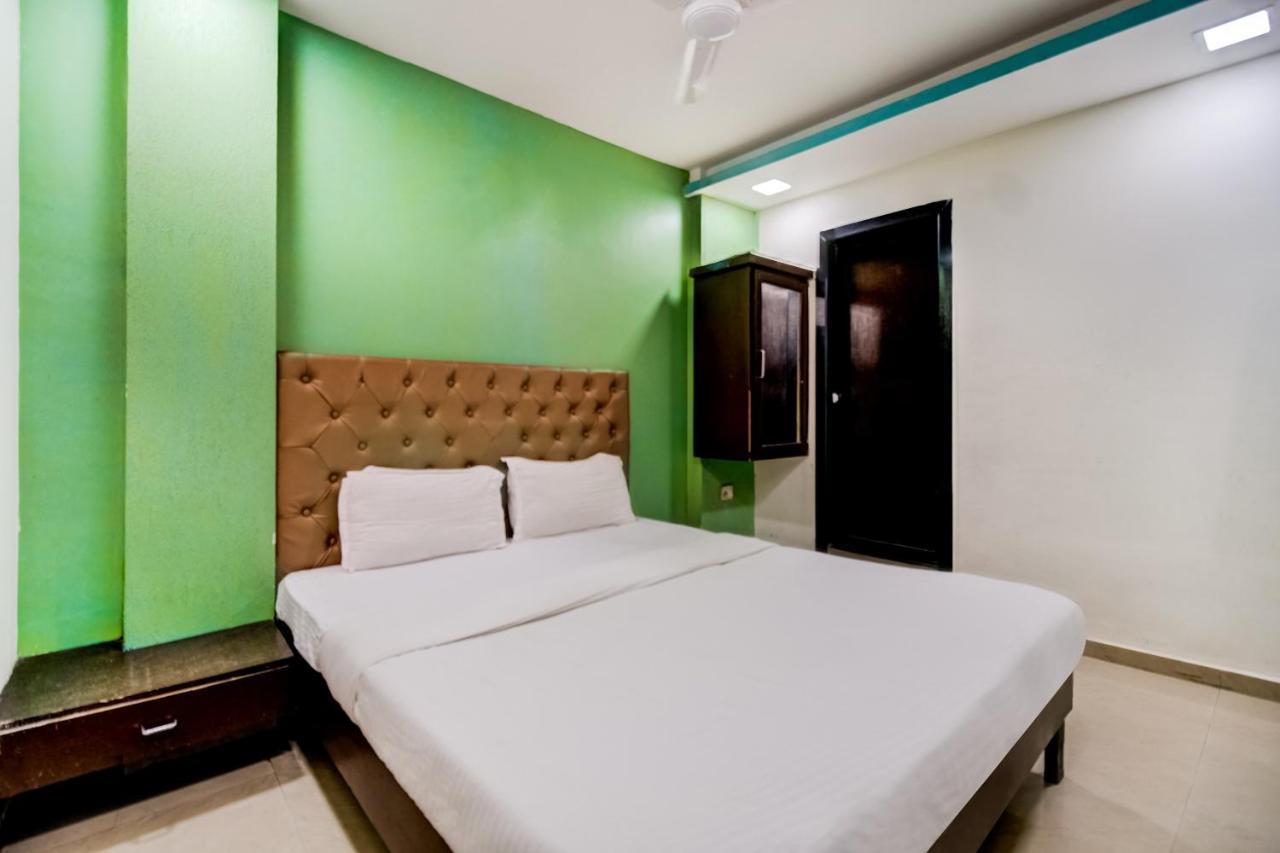 Hotel Om Residency 3*