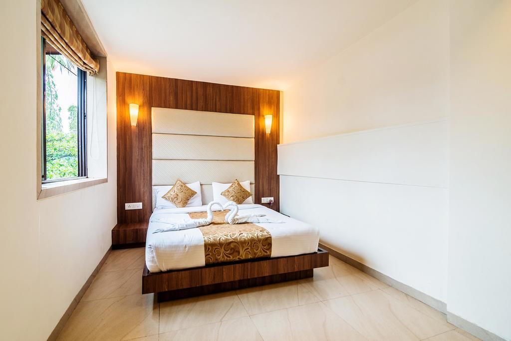 Treebo Trend Host Hotel