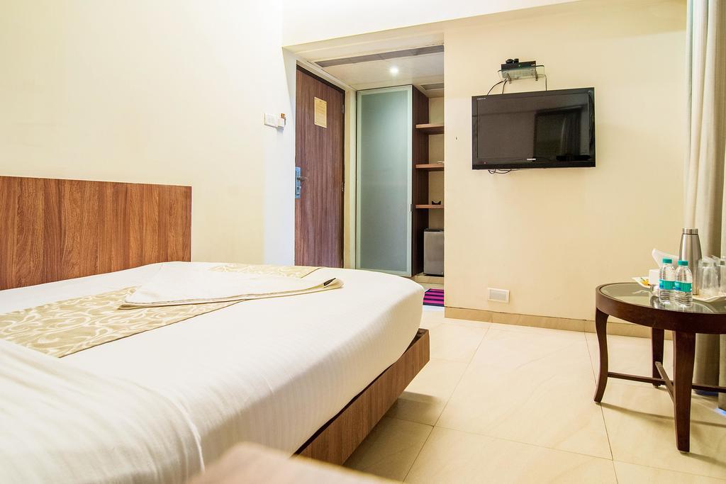 Hotel Treebo Trend Host Mumbai