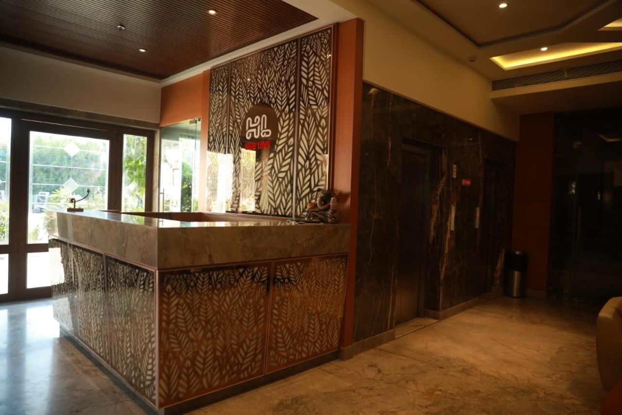 Muza Fisco Hotel 3*