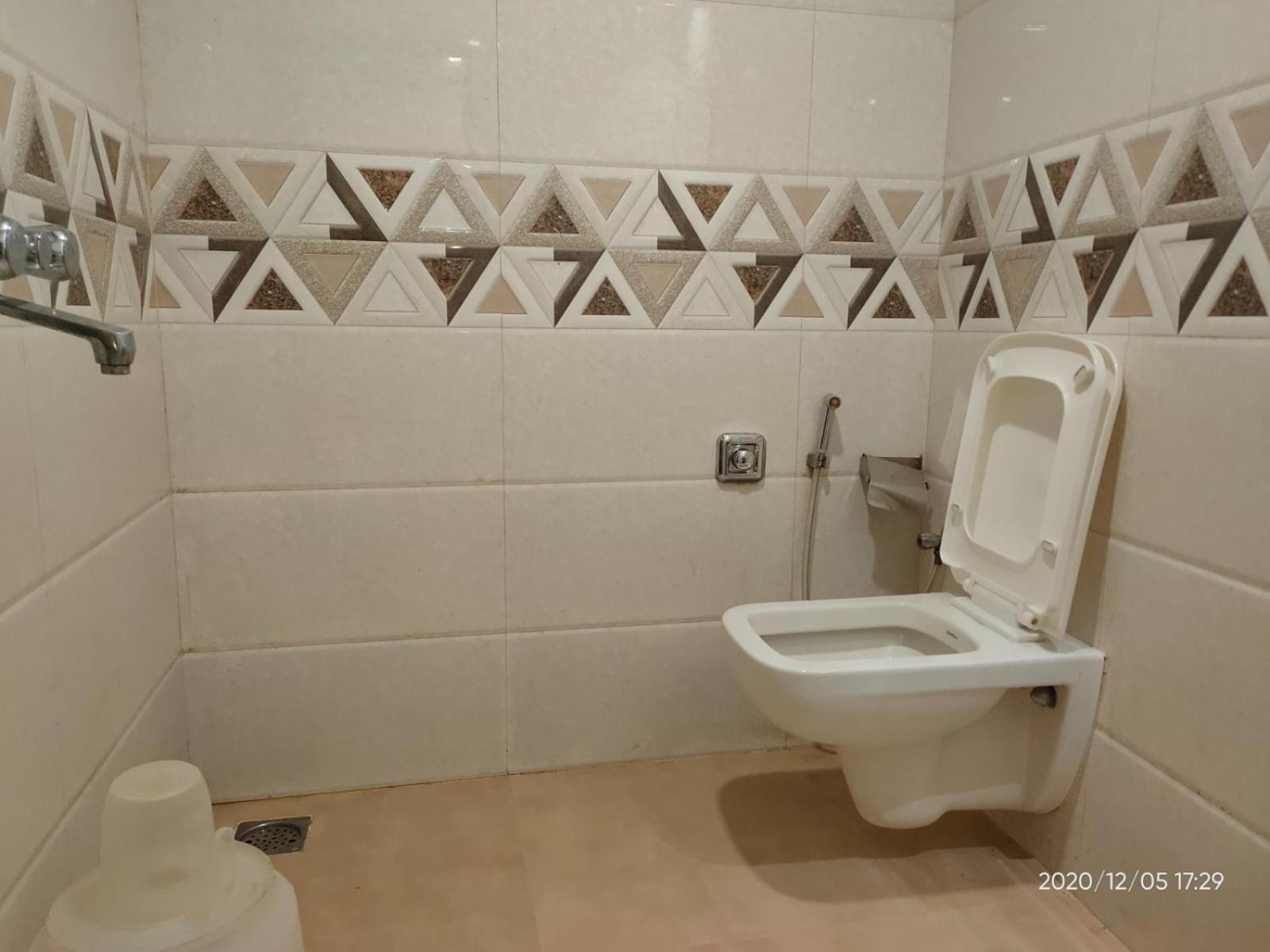Guest house Orange International-santacruz Mumbai