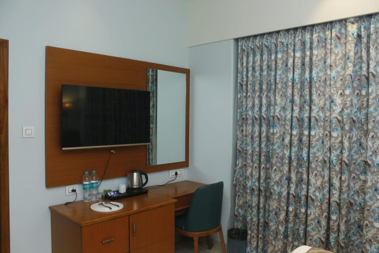 Muza Fisco Hotel 3*