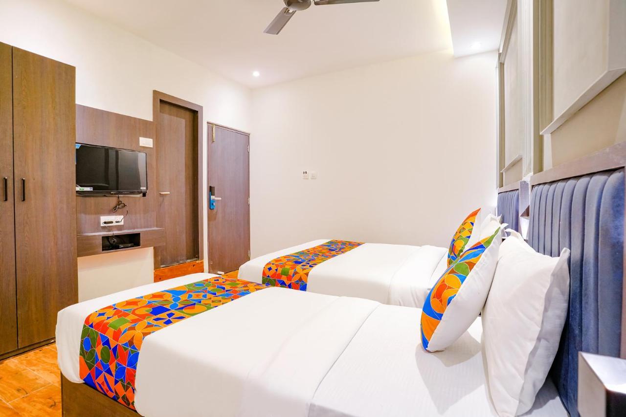 Fabhotel Gorrion International 3*