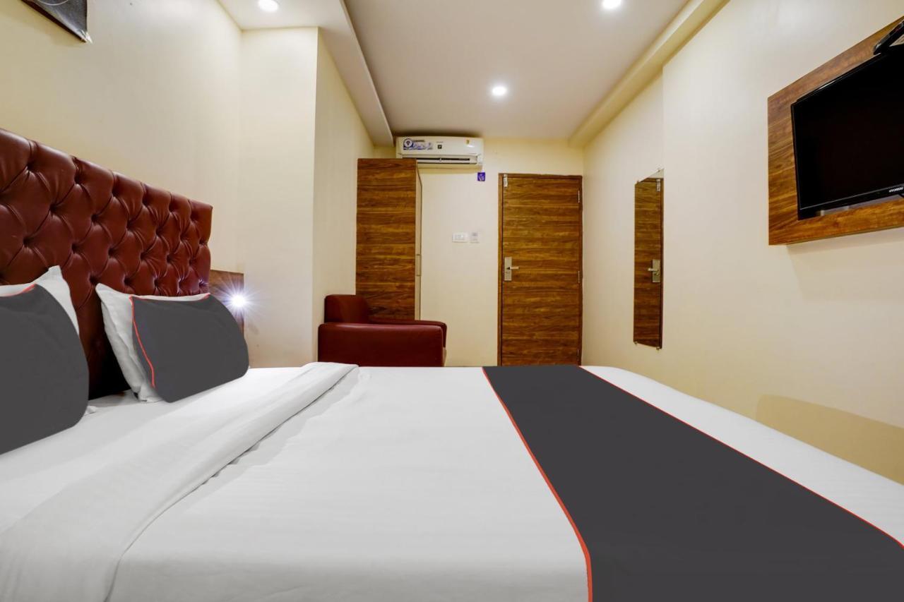 Capital O Elegant 3* Mumbai