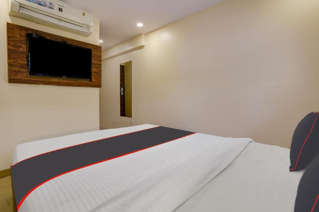 Hotel Capital O Elegant Mumbai