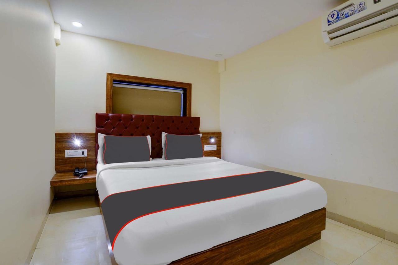 Capital O Elegant Hotel